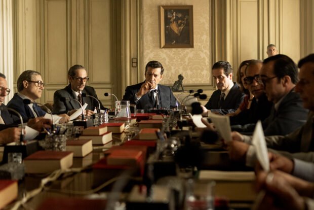 ANATOMIA DE UN INSTANTE Serie de Movistar+ Temporada 1, director Alberto Rodríguez, Actores : Álvaro Morte, Manolo Solo ; Eduard Fernández; David Lorente